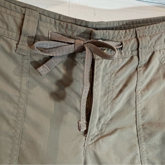 THE NORTH FACE Sz 10 Capri Bermuda Hiking Outdoor Multiple Pockets Drawstring - Picture 2 of 11
